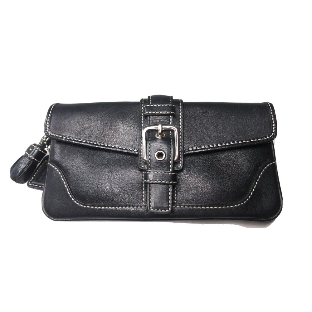 Coach Black Leather Wristlet Clutch Purse Medium Size